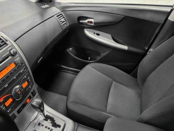 Toyota Corolla X (E140 E150) Рестайлинг с пробегом 2011 года, цена 925 000 рублей, 350000 км, седан, Автокод Объявления