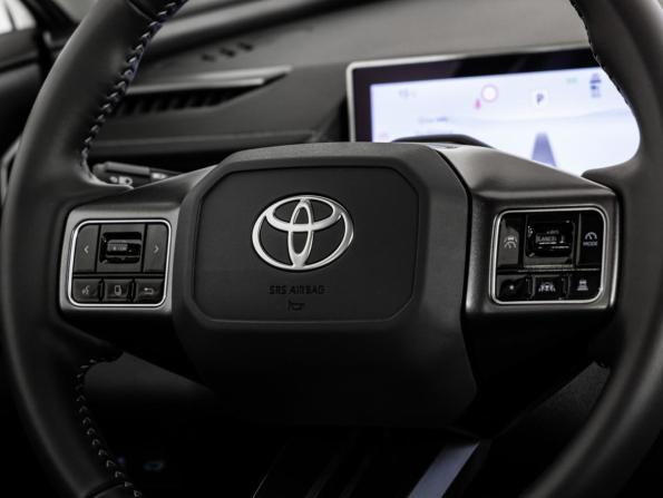 Toyota RAV4 VI (XA60) с пробегом 2026 года, цена 4 049 000 рублей, 2010 км, внедорожник, Автокод Объявления