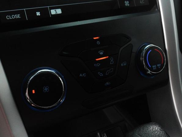 Ford Mondeo V с пробегом 2015 года, цена 1 455 000 рублей, 172332 км, седан, Автокод Объявления