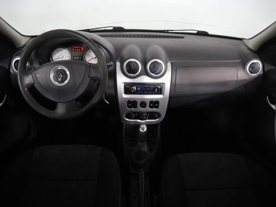 Renault Logan I Рестайлинг Санкт-Петербург  - изображение 9