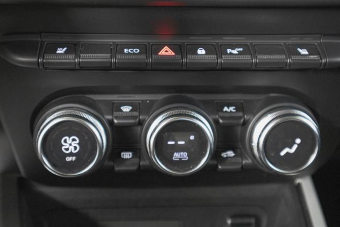 Renault Arkana I с пробегом 2021 года, цена 1 749 000 рублей, 42000 км, внедорожник, Автокод Объявления