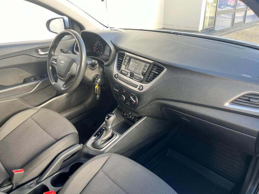 Hyundai Solaris II Санкт-Петербург  - изображение 9