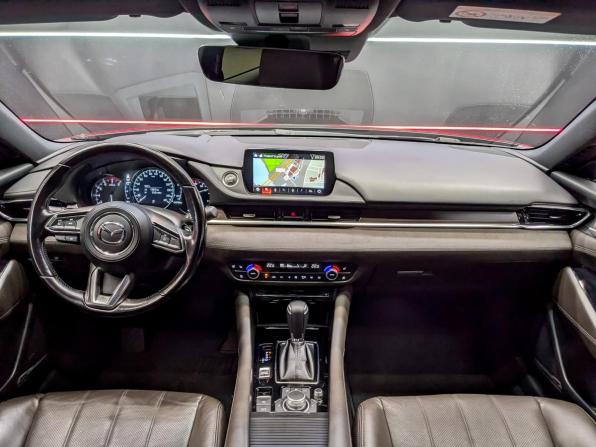 Mazda 6 III (GJ) Рестайлинг 2 с пробегом 2021 года, цена 2 435 000 рублей, 134609 км, седан, Автокод Объявления