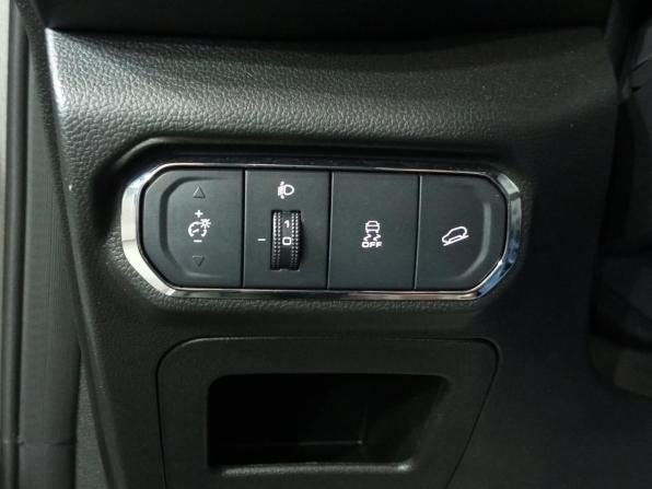 Haval Jolion I Рестайлинг с пробегом 2025 года, цена 2 120 000 рублей, 13710 км, внедорожник, Автокод Объявления