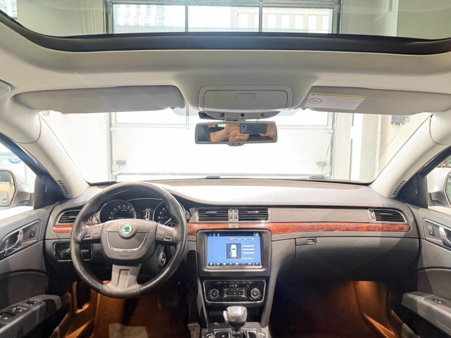 Skoda Superb II Москва  - изображение 12
