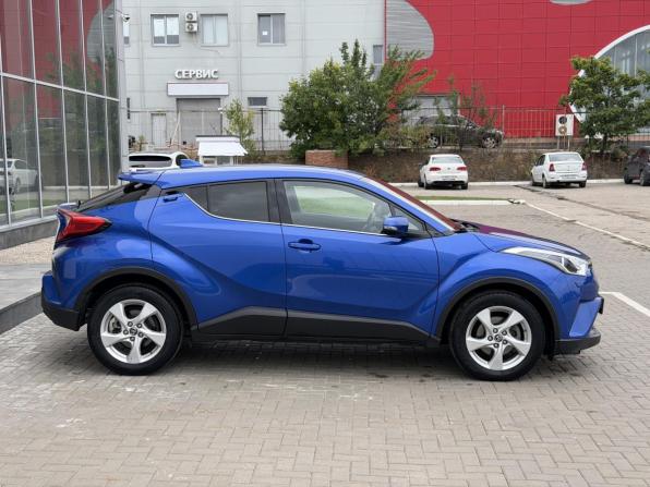 Toyota C-HR I с пробегом 2018 года, цена 1 990 000 рублей, 90577 км, внедорожник, Автокод Объявления