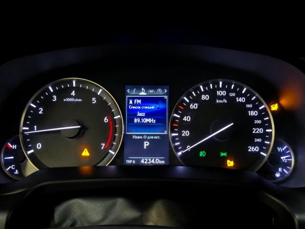 Lexus RX IV Рестайлинг с пробегом 2019 года, цена 3 635 000 рублей, 134100 км, внедорожник, Автокод Объявления