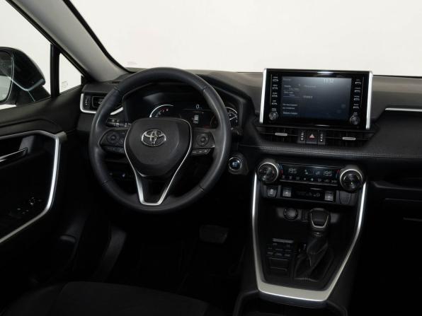Toyota RAV4 V (XA50) с пробегом 2021 года, цена 3 700 000 рублей, 69348 км, внедорожник, Автокод Объявления