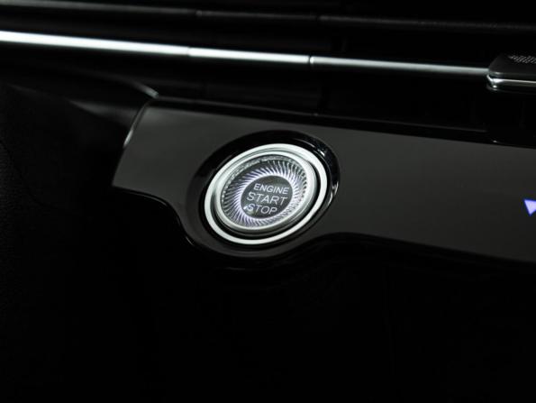 Omoda C5 I Рестайлинг с пробегом 2024 года, цена 1 998 700 рублей, 11147 км, внедорожник, Автокод Объявления