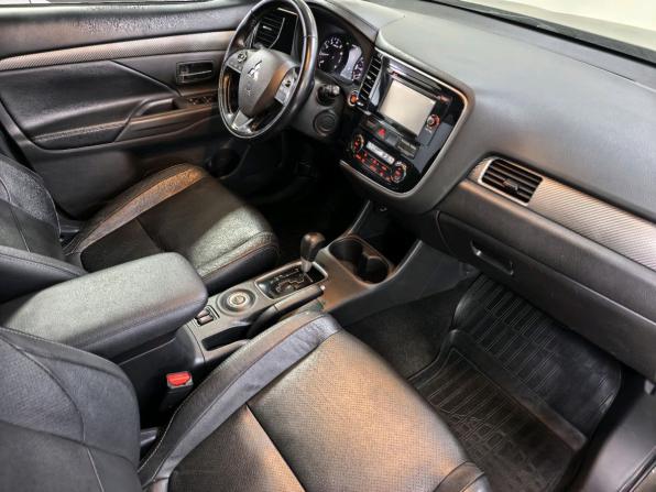 Mitsubishi Outlander III Рестайлинг 2 с пробегом 2015 года, цена 1 620 000 рублей, 188300 км, внедорожник, Автокод Объявления