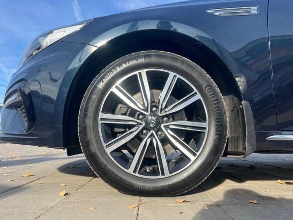 Kia Optima IV Рестайлинг с пробегом 2018 года, цена 2 250 000 рублей, 98301 км, седан, Автокод Объявления
