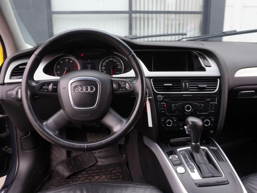 Audi A4 IV (B8) Москва  - изображение 11