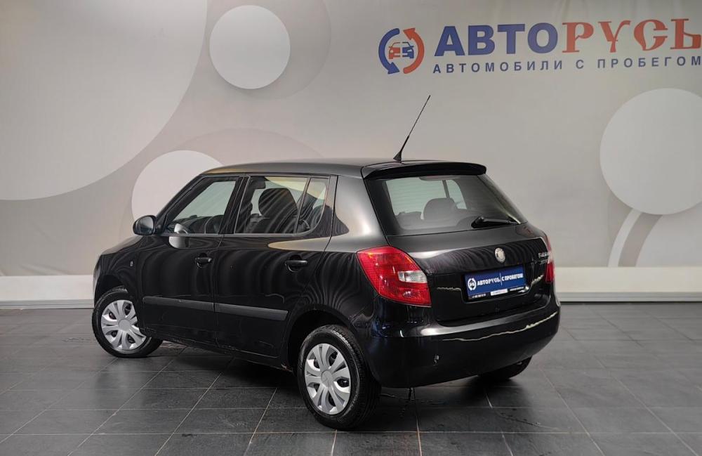 Skoda Fabia II Москва  - изображение 2