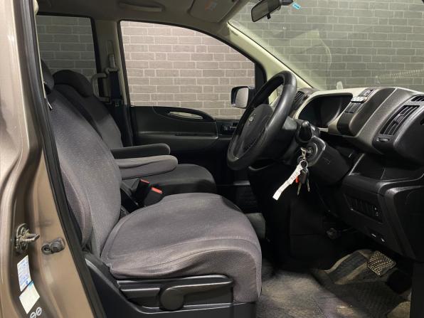 Nissan Serena III (C25) с пробегом 2007 года, цена 920 000 рублей, 257550 км, минивэн, Автокод Объявления