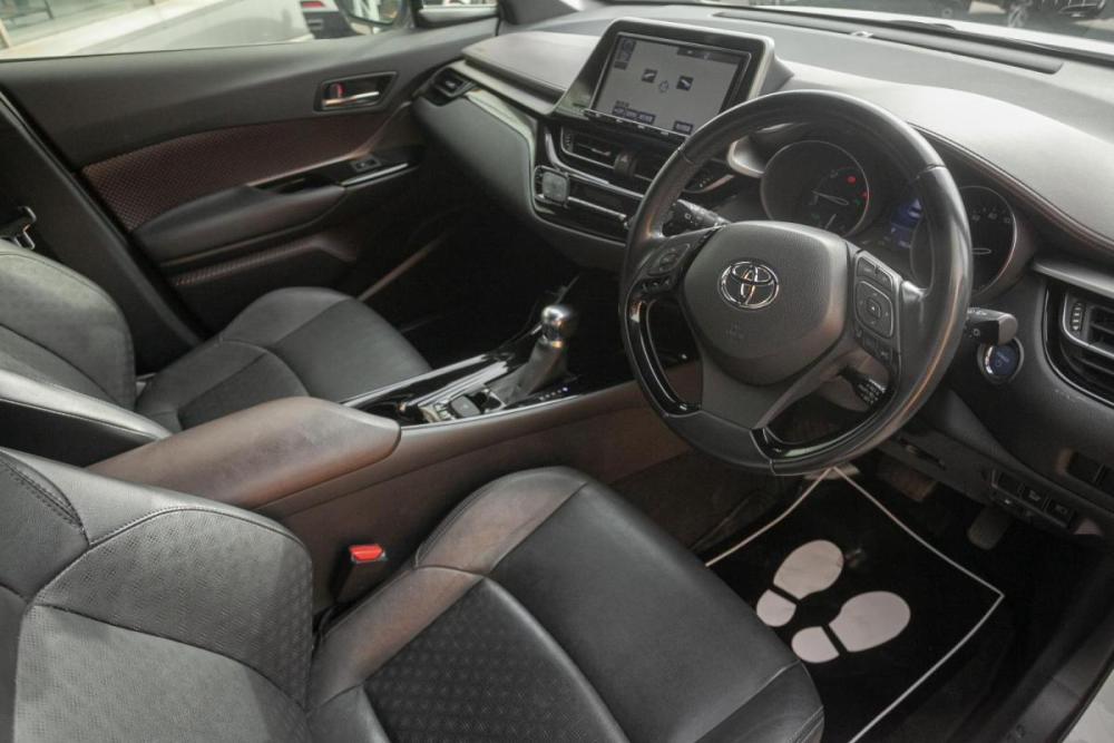 Toyota C-HR I Иркутск  - изображение 9