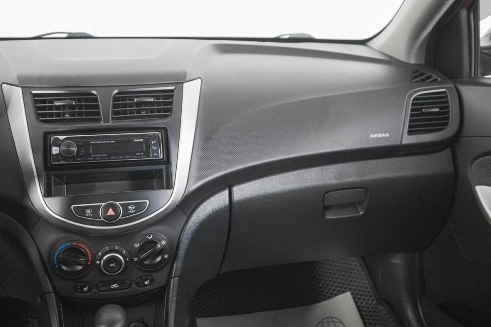 Hyundai Solaris I Кемерово  - изображение 15