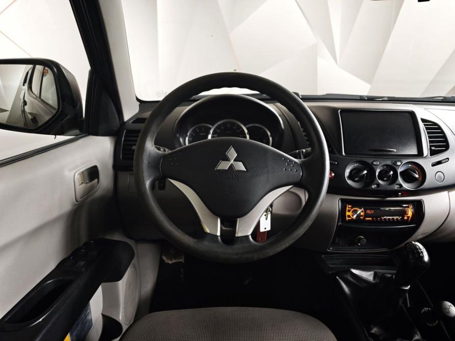 Mitsubishi L200 IV Рестайлинг Москва  - изображение 17