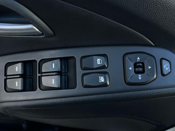 Hyundai ix35 I с пробегом 2013 года, цена 1 190 000 рублей, 240153 км, внедорожник, Автокод Объявления