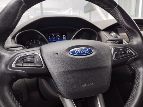 Ford Focus III Рестайлинг с пробегом 2015 года, цена 1 150 000 рублей, 136800 км, седан, Автокод Объявления