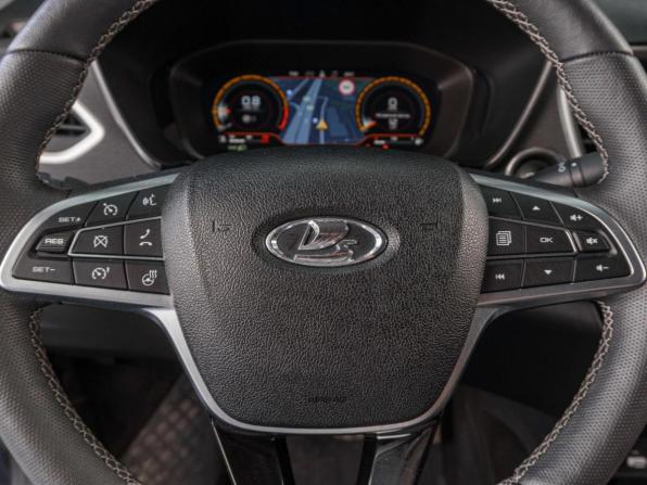 Lada (ВАЗ) Vesta I Рестайлинг (NG) с пробегом 2024 года, цена 1 599 000 рублей, 18440 км, седан, Автокод Объявления