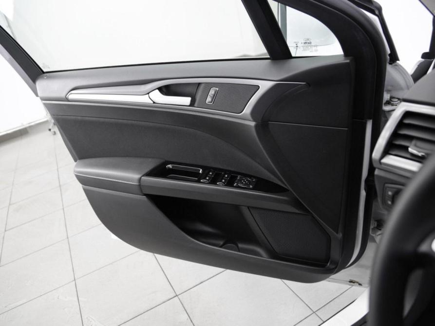 Ford Mondeo V Москва  - изображение 7