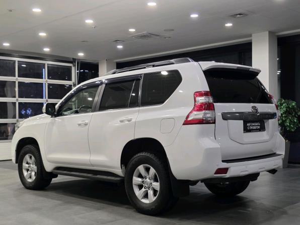 Toyota Land Cruiser Prado 150 Series Рестайлинг 1 с пробегом 2014 года, цена 3 250 000 рублей, 229534 км, внедорожник, Автокод Объявления