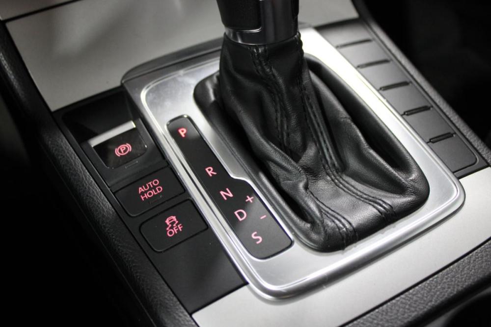 Volkswagen Passat B7 Санкт-Петербург  - изображение 17