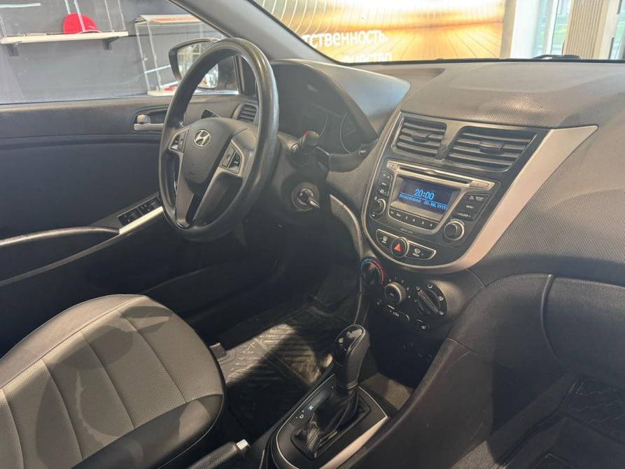 Hyundai Solaris I Рестайлинг Екатеринбург  - изображение 19