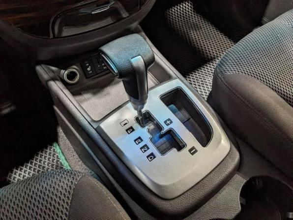 Hyundai Santa Fe II Рестайлинг с пробегом 2010 года, цена 1 060 000 рублей, 283907 км, внедорожник, Автокод Объявления