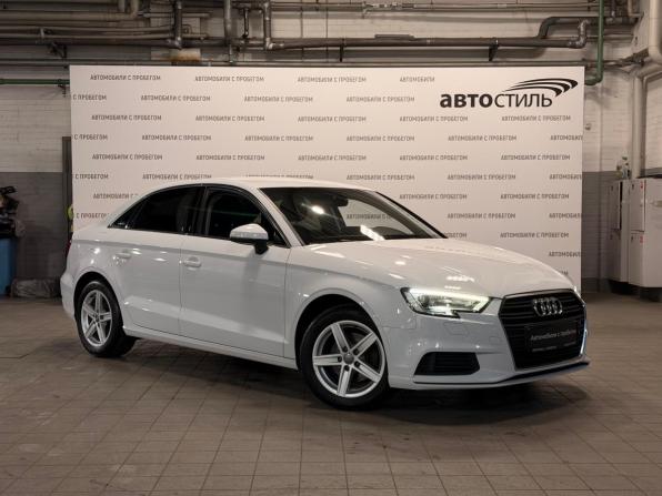 Audi A3 III (8V) Рестайлинг с пробегом 2019 года, цена 1 799 000 рублей, 110000 км, седан, Автокод Объявления