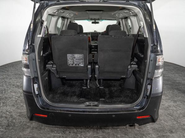 Toyota Vellfire I с пробегом 2011 года, цена 2 470 000 рублей, 150000 км, минивэн, Автокод Объявления