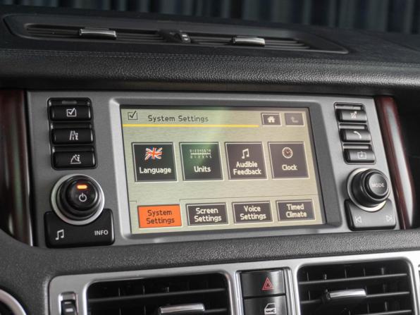 Land Rover Range Rover III Рестайлинг с пробегом 2007 года, цена 1 819 000 рублей, 286108 км, внедорожник, Автокод Объявления