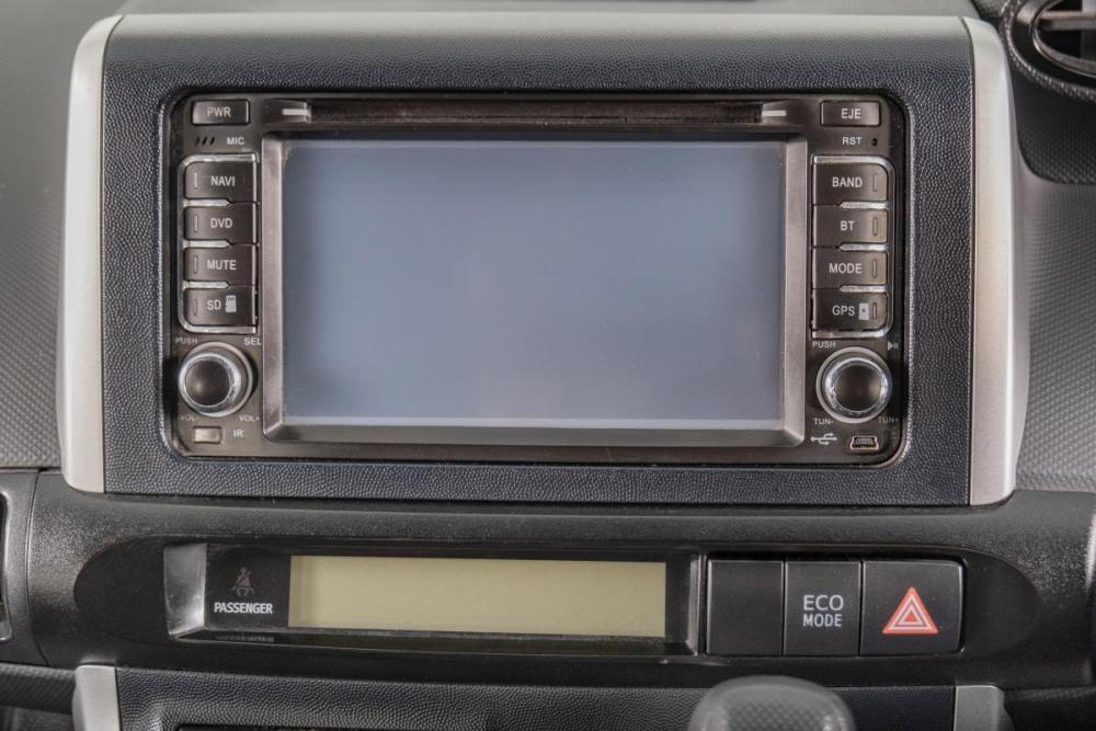 Toyota Wish II Томск  - изображение 14