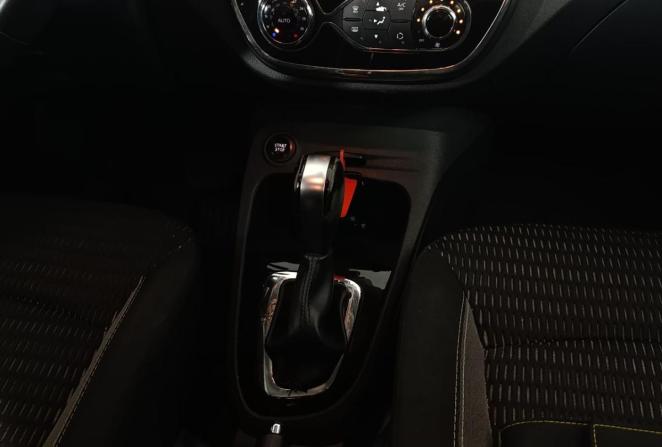 Renault Kaptur I с пробегом 2016 года, цена 1 210 000 рублей, 144876 км, внедорожник, Автокод Объявления