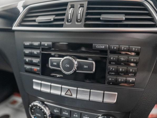 Mercedes-Benz C-Класс III (W204) Рестайлинг с пробегом 2012 года, цена 1 377 000 рублей, 109103 км, седан, Автокод Объявления