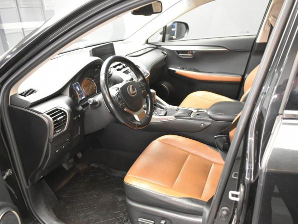 Lexus NX I Рестайлинг с пробегом 2018 года, цена 3 335 000 рублей, 144785 км, внедорожник, Автокод Объявления