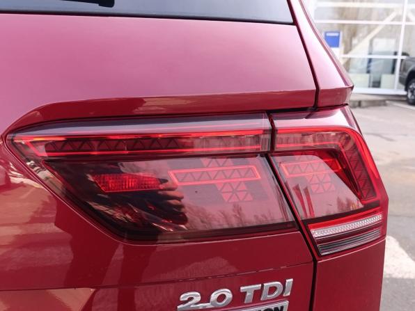 Volkswagen Tiguan II с пробегом 2017 года, цена 2 240 000 рублей, 132000 км, внедорожник, Автокод Объявления