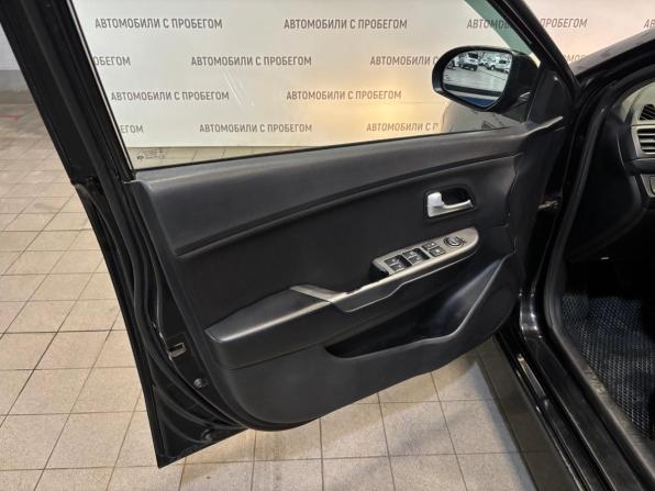 Kia Rio III Рестайлинг с пробегом 2016 года, цена 849 000 рублей, 201968 км, седан, Автокод Объявления