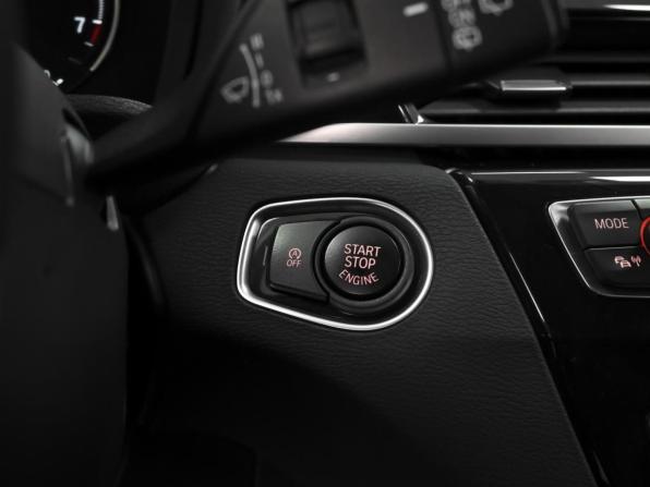 BMW X1 II (F48) Рестайлинг с пробегом 2021 года, цена 3 430 000 рублей, 30038 км, внедорожник, Автокод Объявления