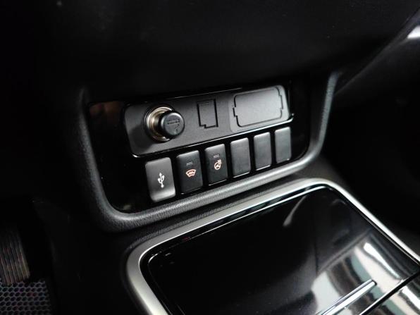 Mitsubishi Outlander III Рестайлинг 3 с пробегом 2021 года, цена 2 449 000 рублей, 92208 км, внедорожник, Автокод Объявления