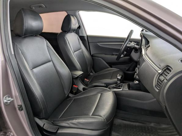 Kia Rio IV Рестайлинг с пробегом 2021 года, цена 1 735 000 рублей, 116910 км, хэтчбек, Автокод Объявления