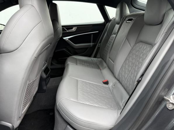 Audi A7 II (4K) с пробегом 2021 года, цена 4 550 000 рублей, 140650 км, лифтбек, Автокод Объявления