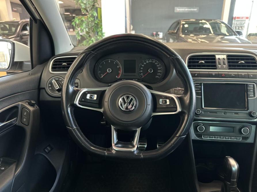 Volkswagen Polo V Рестайлинг Москва  - изображение 7