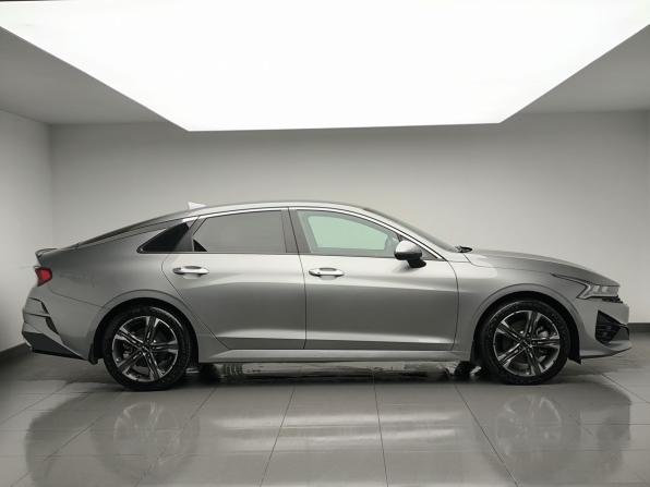 Kia K5 III с пробегом 2022 года, цена 2 994 000 рублей, 65784 км, седан, Автокод Объявления