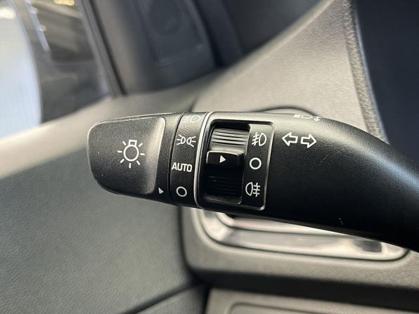 Hyundai Solaris II с пробегом 2020 года, цена 1 497 000 рублей, 80444 км, седан, Автокод Объявления