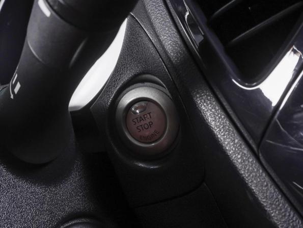 Nissan Juke I с пробегом 2012 года, цена 1 160 000 рублей, 149376 км, внедорожник, Автокод Объявления