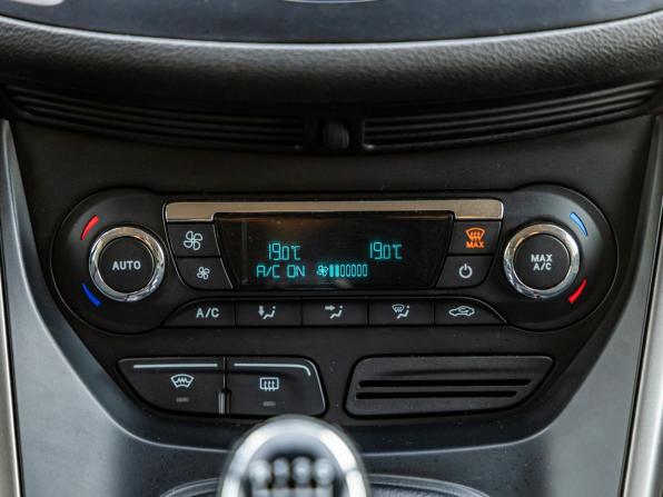 Ford Kuga II с пробегом 2013 года, цена 1 148 000 рублей, 140799 км, внедорожник, Автокод Объявления