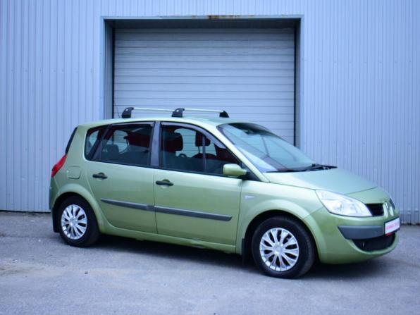 Renault Scenic II Рестайлинг с пробегом 2008 года, цена 549 000 рублей, 197337 км, компактвэн, Автокод Объявления