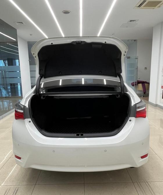 Toyota Corolla XI (E160 E170 E180) Рестайлинг 1 Челябинск  - изображение 7