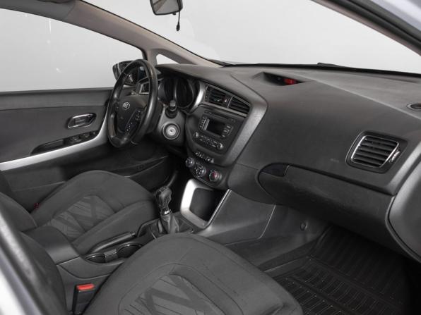 Kia Ceed II Рестайлинг с пробегом 2015 года, цена 1 162 100 рублей, 151312 км, хэтчбек, Автокод Объявления